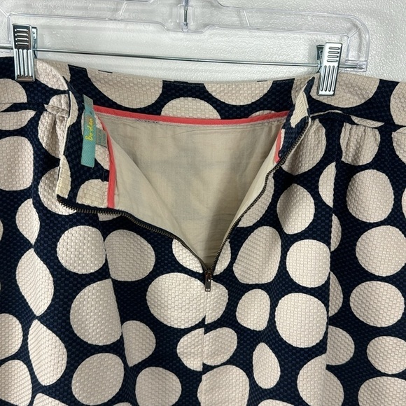 Boden Woven Textured Mini Skirt Women's US 16R Navy Creme Polka Dot EUC Length18 - Picture 7 of 12